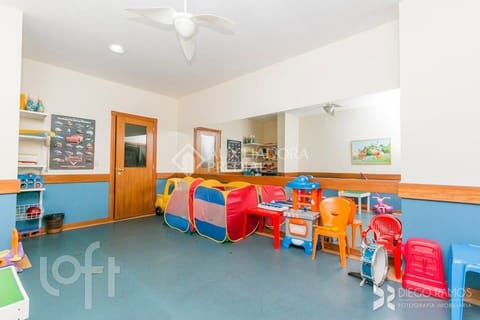 Image 76 - 265350